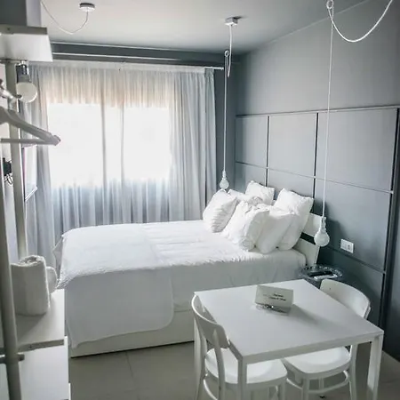 Fuerteventura In Loft 格兰塔拉雅